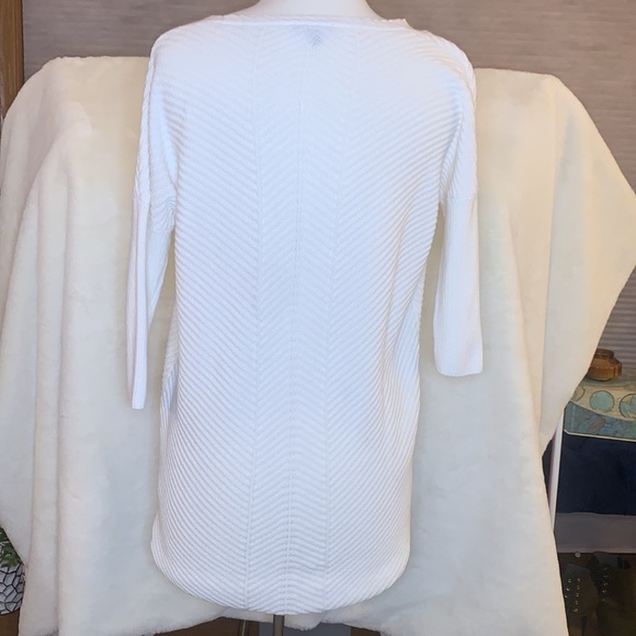 Express White Sweater - Picture 2 of 2